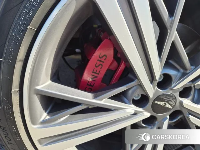 Genesis GV80 Coupe 2024 Белый из Кореи, фото 3