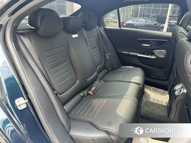 Mercedes-Benz Class C 2025 Зеленый из Китая, фото 3