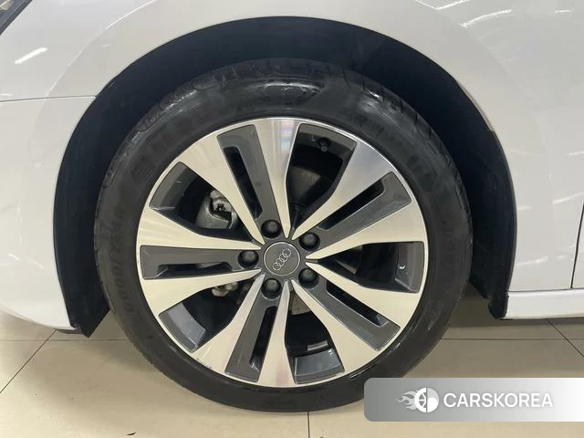 Audi A3 2022 Белый из Китая, фото 3