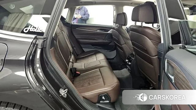 BMW 6 Series GT (G32) 2019 Серый из Кореи, фото 3