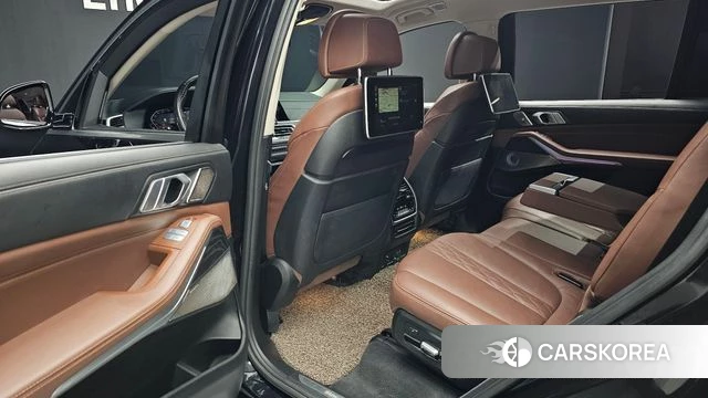 BMW X7 (G07) 2021 Черный из Кореи, фото 3