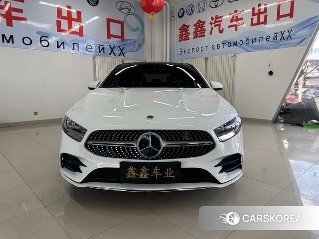 Mercedes-Benz Class A 2022 Белый из Китая, фото 3
