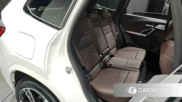 BMW X1 (U11) 2024 Белый из Кореи, фото 3