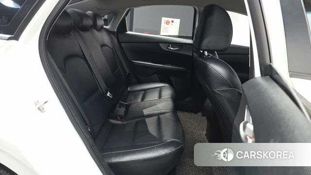 Kia Come New K3 2018 Белый из Кореи, фото 3