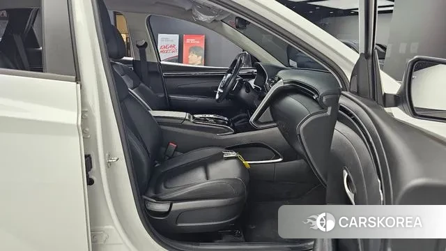 Hyundai Tucson (NX4) 2021 Белый из Кореи, фото 3