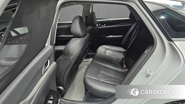 Kia The New K5 Hybrid 3rd generation 2024 Серебристо-серый из Кореи, фото 3