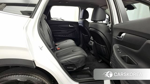 Hyundai The New Santa Fe 2023 Белый из Кореи, фото 3