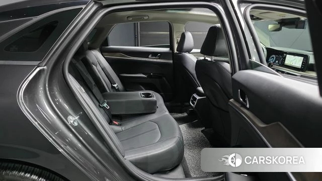 Kia K5 3rd generation 2021 Серый из Кореи, фото 3