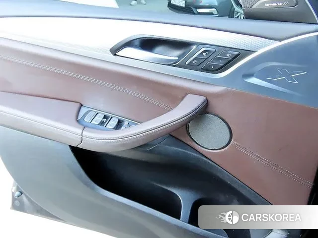 BMW X4 (G02) 2019 Черный из Кореи, фото 3