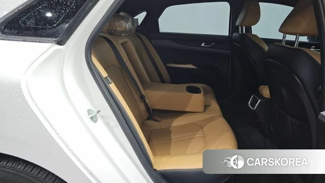Kia K5 Hybrid 3rd Generation 2023 Белый из Кореи, фото 3