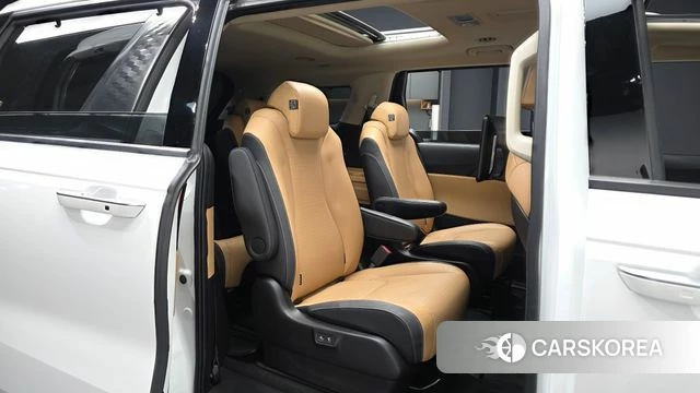 Kia Carnival 4th generation 2022 Белый из Кореи, фото 3