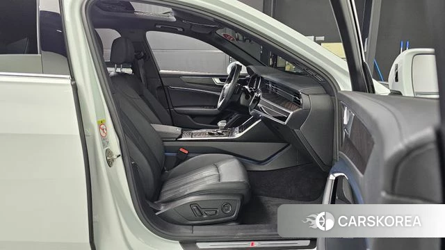 Audi A6 (C8) 2021 Белый из Кореи, фото 3