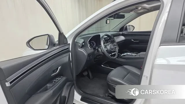 Hyundai Tucson (NX4) 2023 Белый из Кореи, фото 3