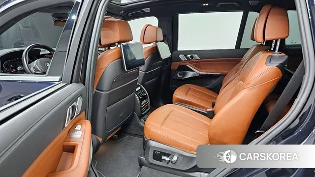 BMW X7 (G07) id 3191791 из Кореи 3