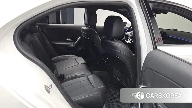 Mercedes-Benz A-Class W177 2021 Белый из Кореи, фото 3