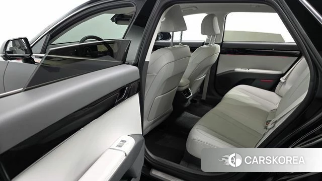 Hyundai Grandeur (GN7) 2023 Черный из Кореи, фото 3