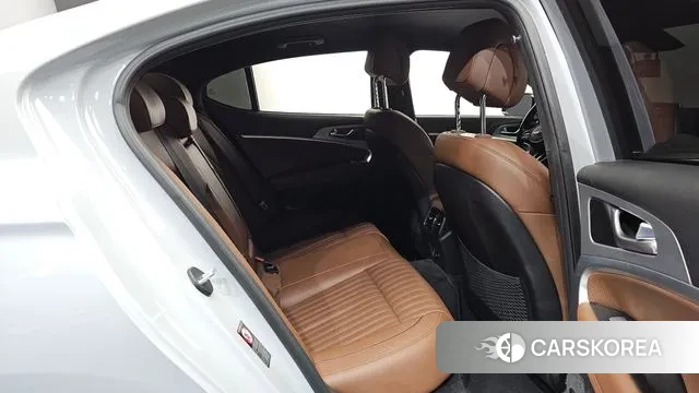 Genesis G70 2019 Серебристо-серый из Кореи, фото 3