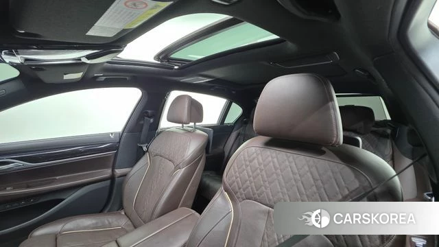 BMW 7 Series (G11) 2019 Черный из Кореи, фото 3