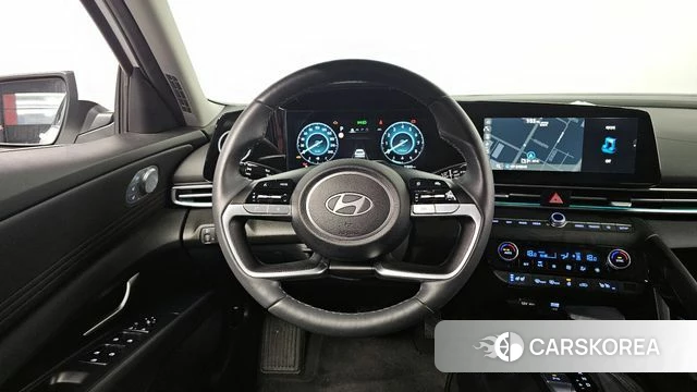 Hyundai The New Avante (CN7) 2024 Белый из Кореи, фото 3