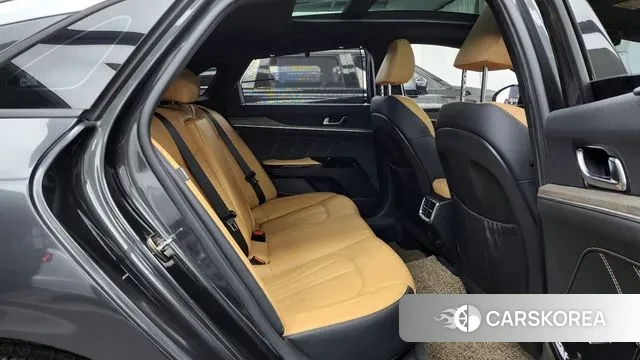 Kia K5 3rd generation 2021 Серый из Кореи, фото 3