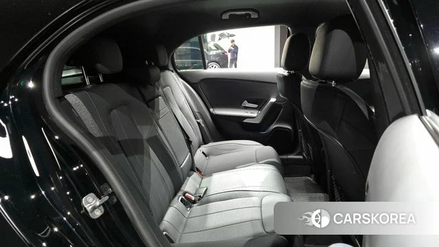 Mercedes-Benz A-Class W177 2024 Черный из Кореи, фото 3