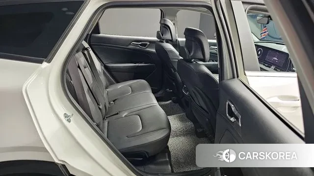 Kia Sportage 5th Generation 2024 Белый из Кореи, фото 3