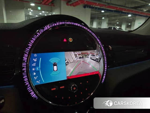 Mini Cooper 2023 Красный из Кореи, фото 3