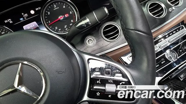 Mercedes-Benz E-Class W213 2020 Белый из Кореи, фото 3