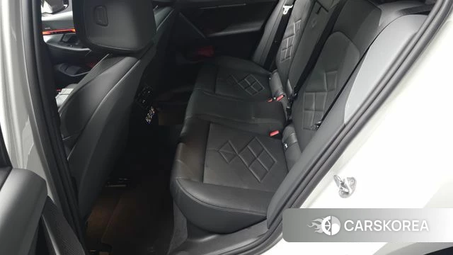 BMW 5 Series (G60) 2024 Белый из Кореи, фото 3
