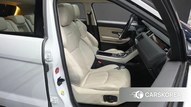 Land Rover Range Rover Evoque 2018 Белый из Кореи, фото 3