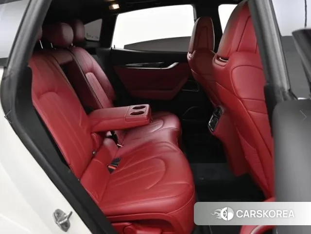 Maserati Levante 2018 Белый из Кореи, фото 3