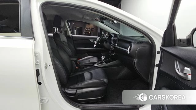 Kia Come New K3 2019 Белый из Кореи, фото 3