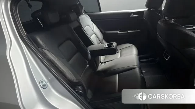 Kia Sportage The Bold 2019 Серебряный из Кореи, фото 3