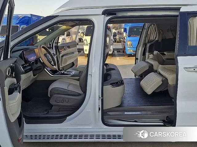 Kia Carnival 4th generation 2021 Жемчужный цвет из Кореи, фото 3
