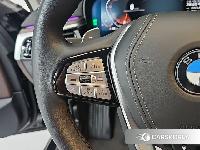 BMW 5 Series (G30) 2022 Черный из Кореи, фото 3