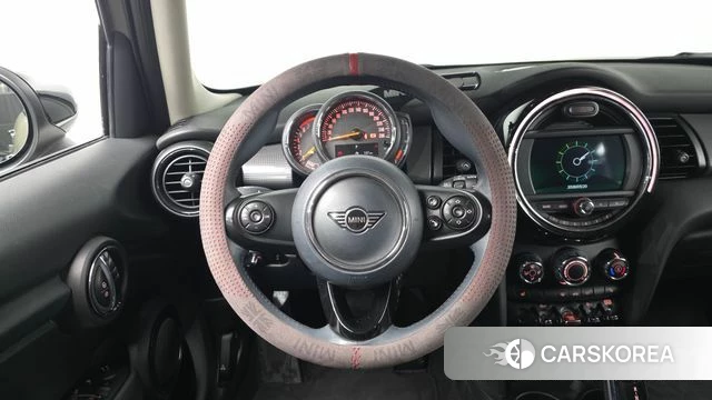 Mini Cooper 2020 Песочный из Кореи, фото 3