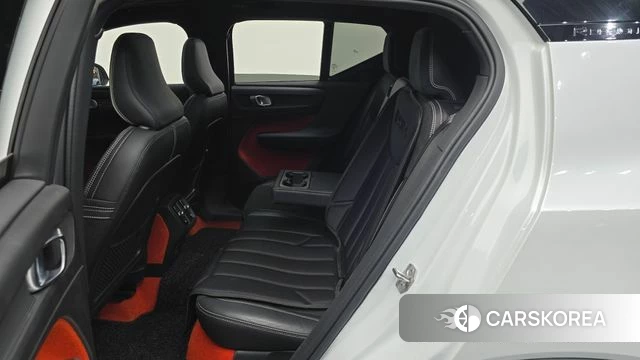 Volvo XC40 id 4459285 из Кореи 3