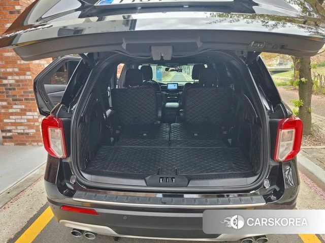 Ford Explorer 6th Generation 2021 Черный из Кореи, фото 3