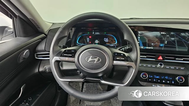 Hyundai The New Avante (CN7) 2025 Белый из Кореи, фото 3