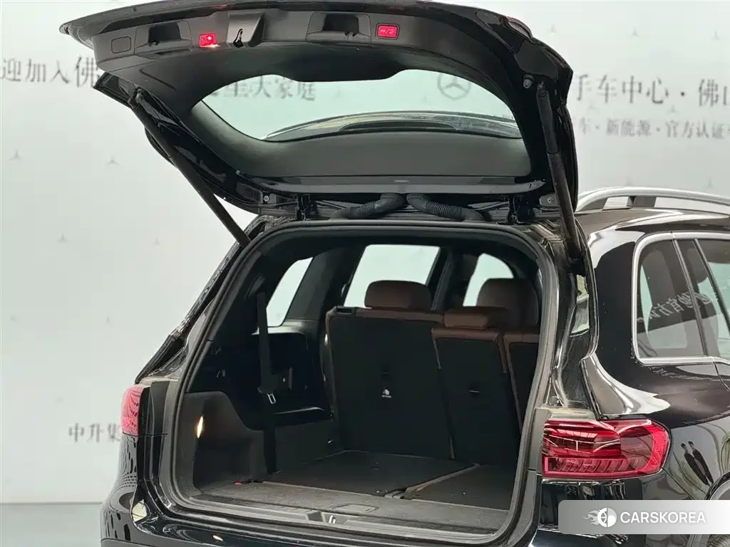 Mercedes-Benz GLB 2024 Черный из Китая, фото 3