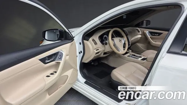 Nissan Altima 2018 Жемчужный цвет из Кореи, фото 3