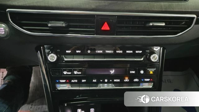 Kia K7 Premier 2020 Белый из Кореи, фото 3