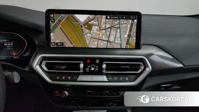 BMW X4 (G02) 2025 Черный из Кореи, фото 3