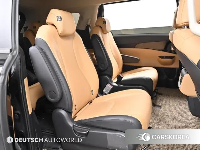 Kia Carnival 4th generation 2023 Черный из Кореи, фото 3