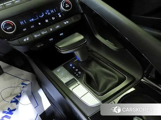 Hyundai Avante (CN7) 2023 Черный из Кореи, фото 3