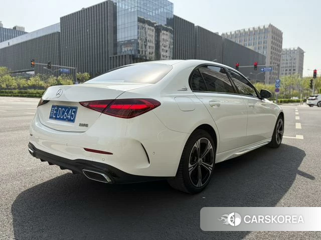 Mercedes-Benz Class C 2022 Белый из Китая, фото 3