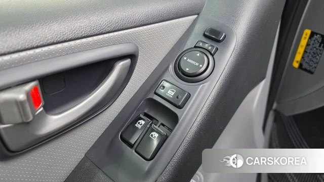 Hyundai The New Grand Starex 2018 Черный из Кореи, фото 3