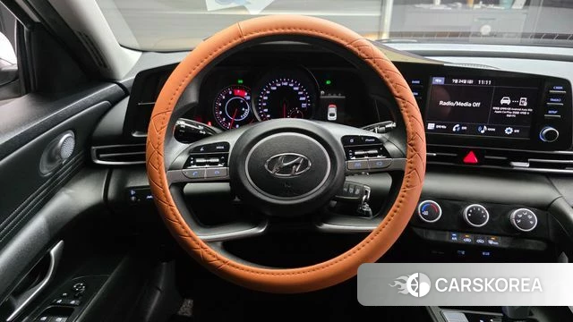 Hyundai Avante (CN7) 2023 Белый из Кореи, фото 3