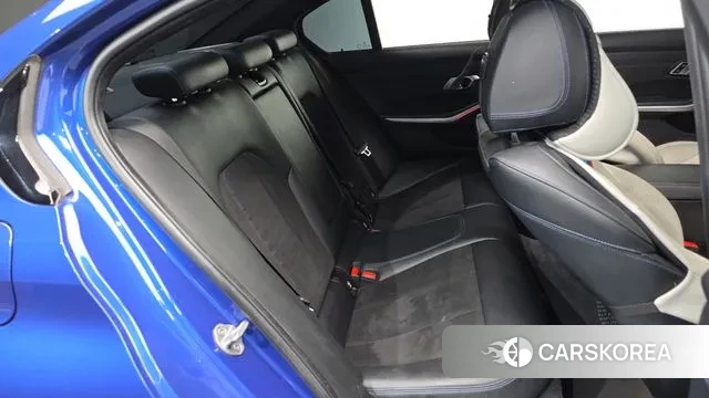 BMW 3 Series (G20) id 3530620 из Кореи 3