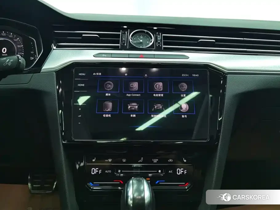 Volkswagen Magotan 2023 Черный из Китая, фото 3